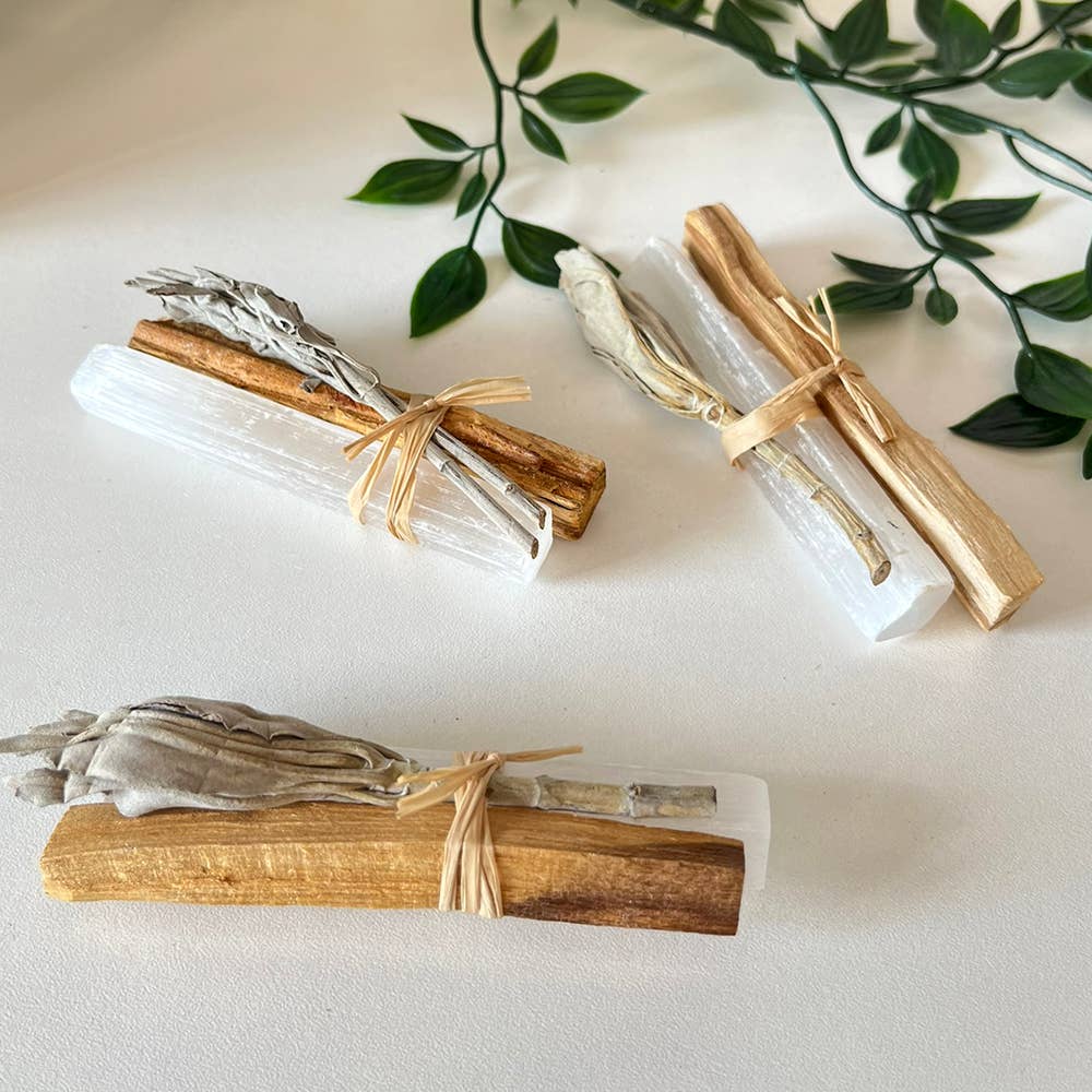Mini Smudge Cluster, White Sage, Palo Santo & Selenite 4"