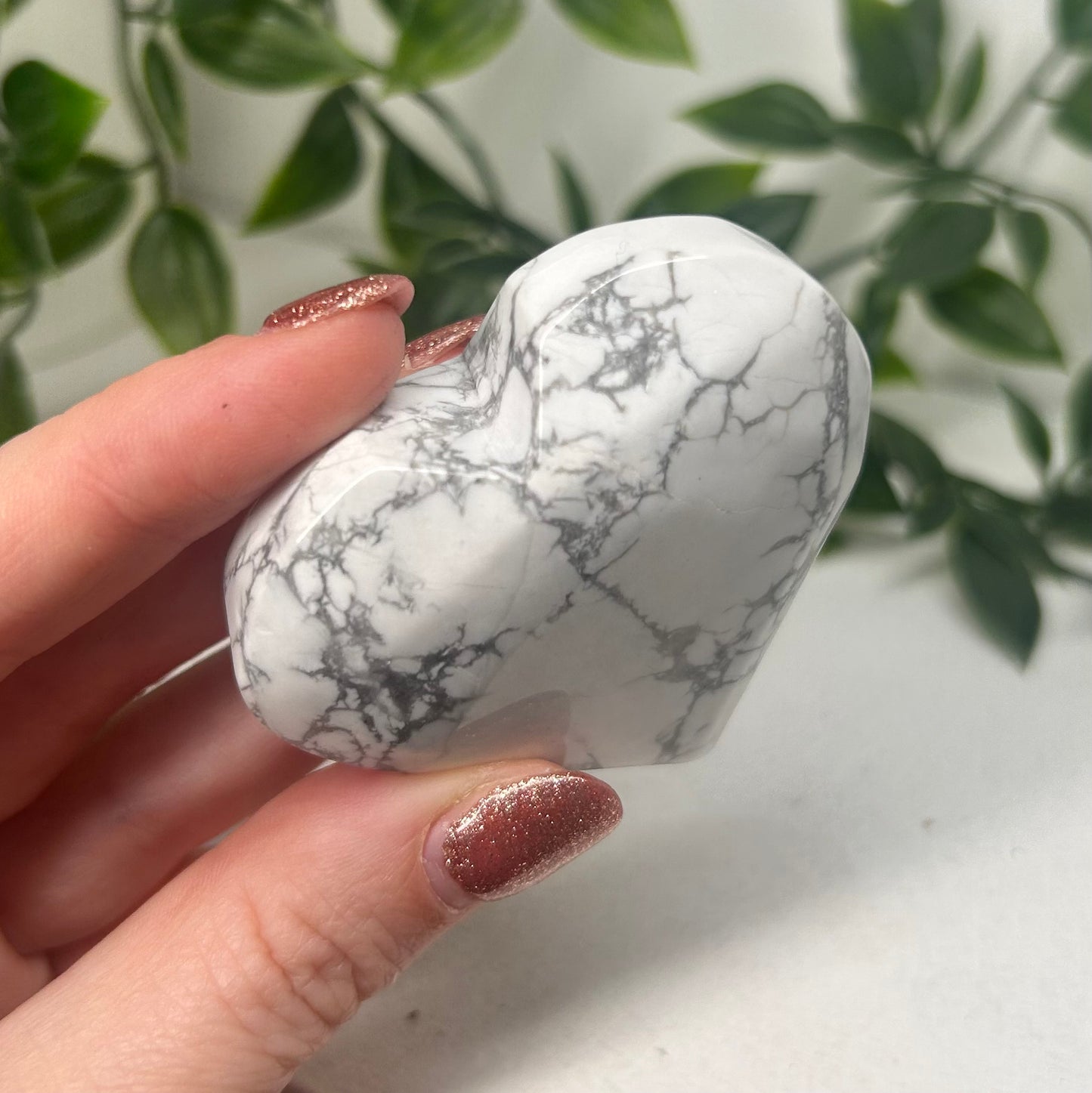 Howlite Heart