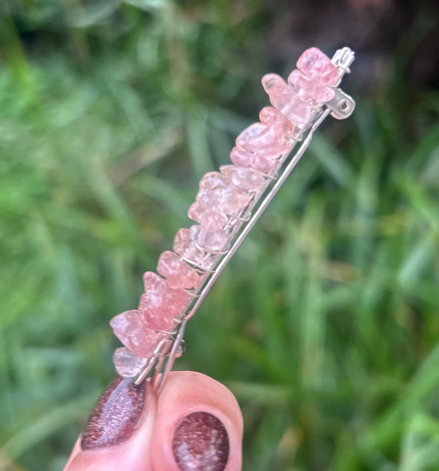 Strawberry Quartz Crystal Chip Hairslide