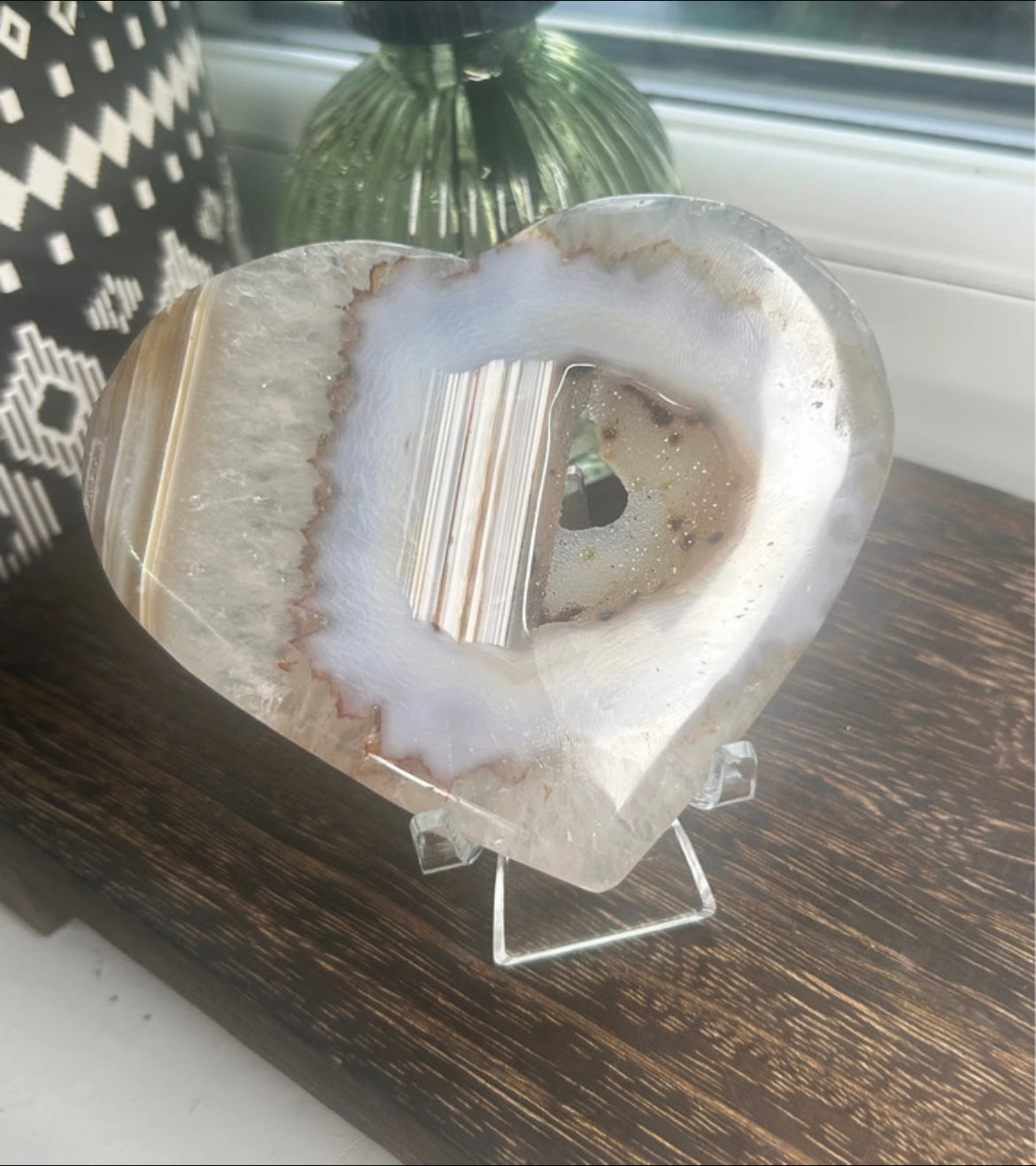 Agate Druzy Heart Carving