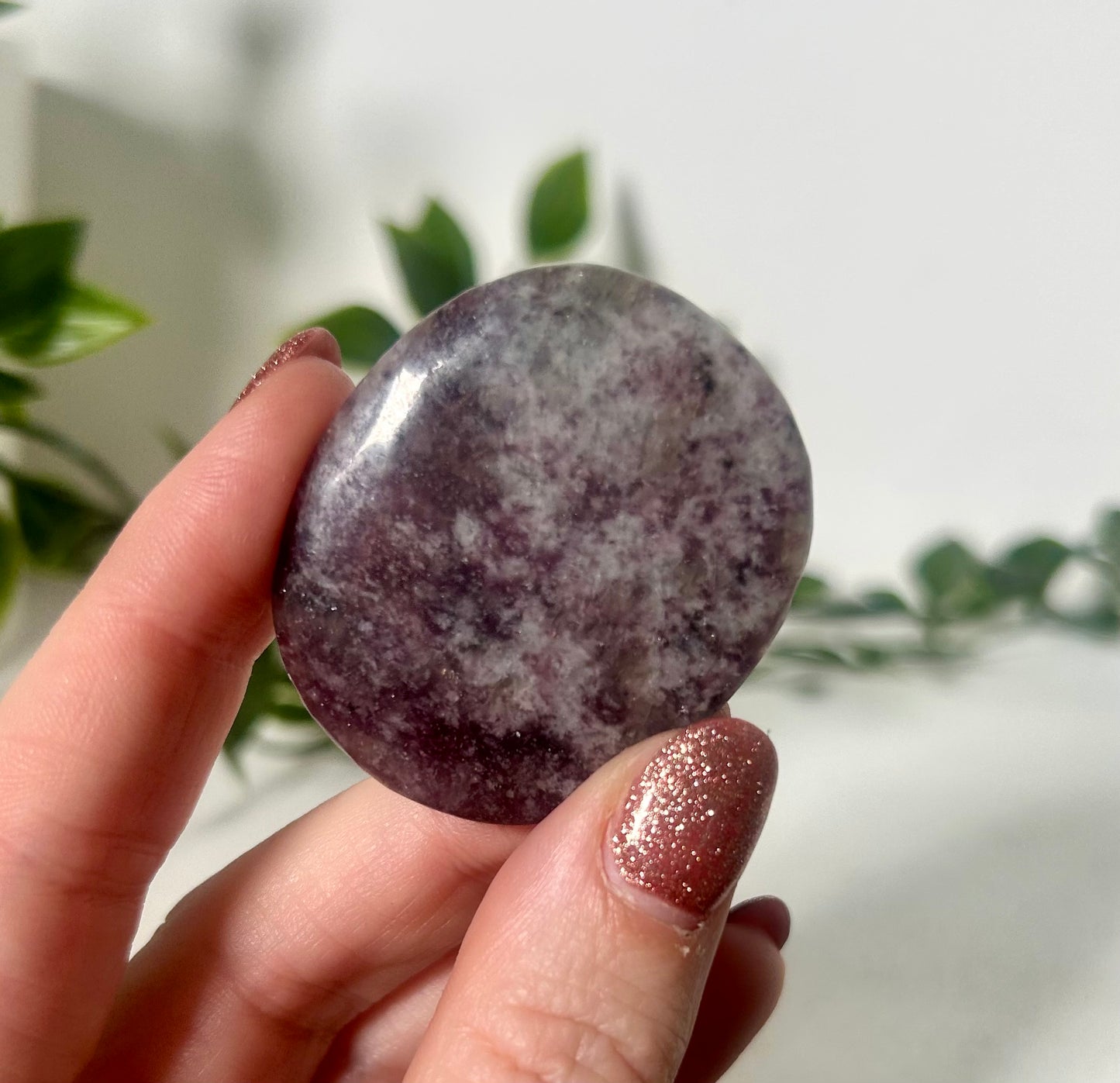 Lepidolite Palm Stone (G)