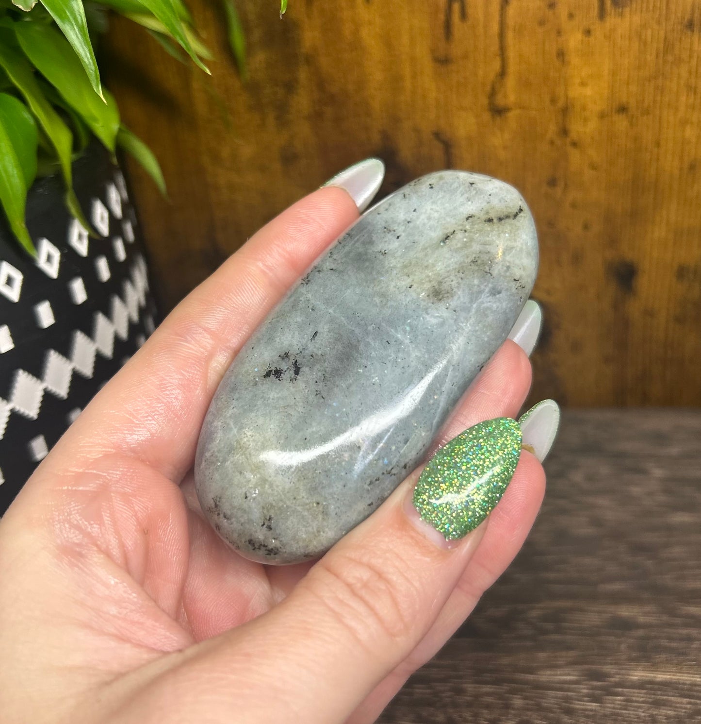 Labradorite Rainbow Flashy Palmstone