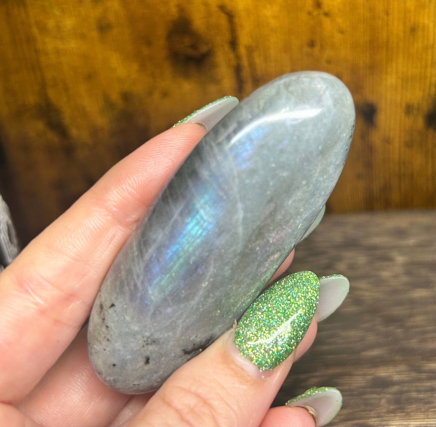 Labradorite Rainbow Flashy Palm Stone