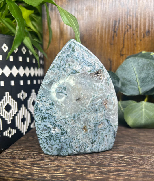 Blue Moss Agate Teardrop / Flame