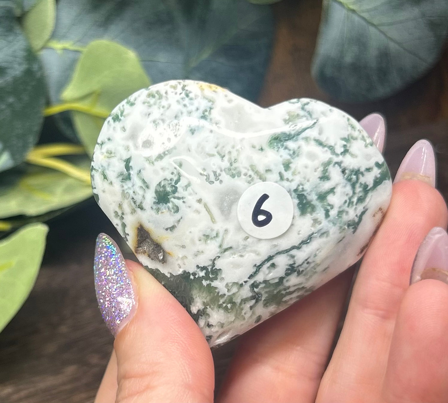 Moss Agate Heart Palm white / green