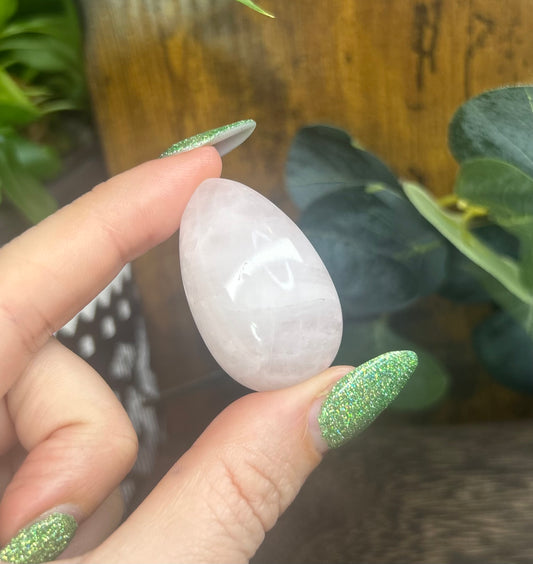 Rose Quartz Small Egg