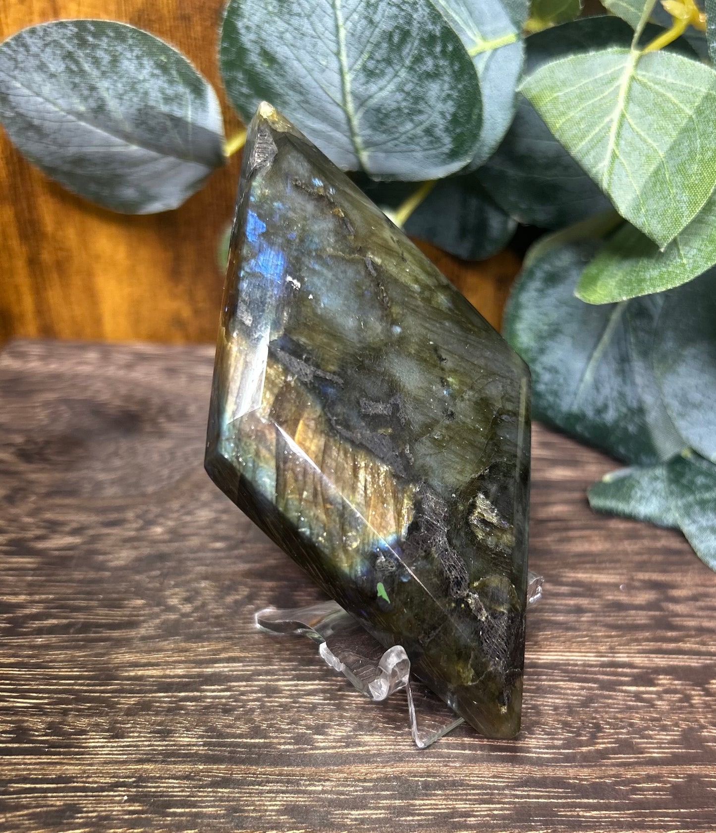 Labradorite Flashy Diamond