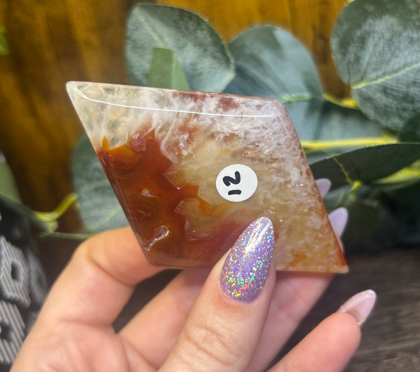 Carnelian Agate Crystal Diamond Carving