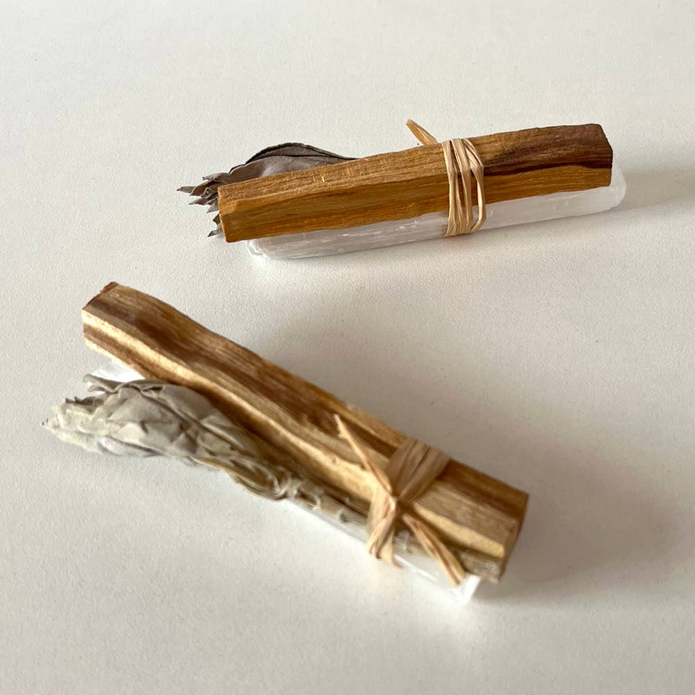 Mini Smudge Cluster, White Sage, Palo Santo & Selenite 4"