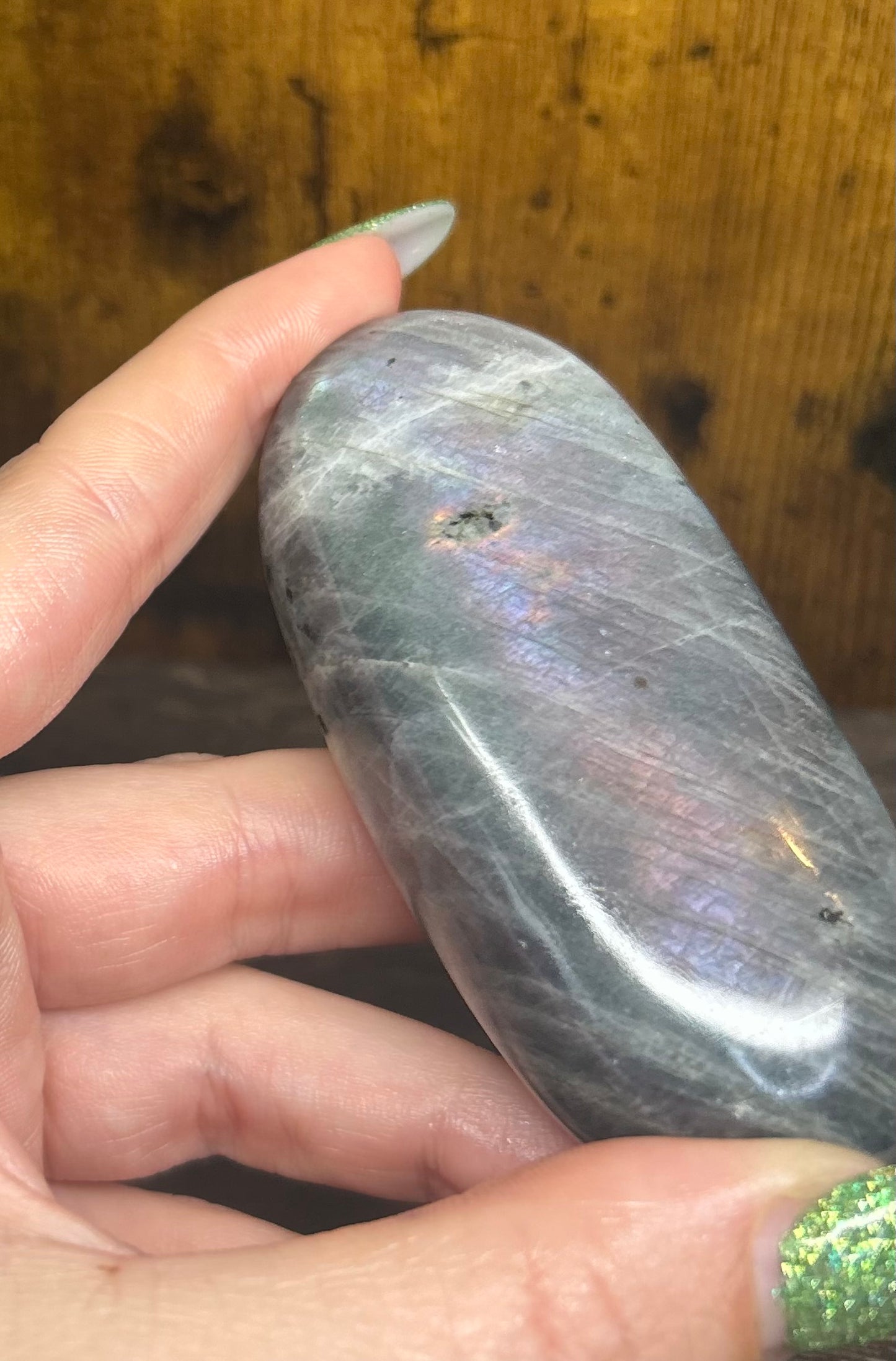 Labradorite Rainbow Flashy Palmstone