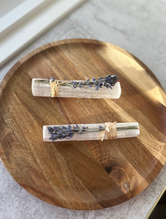 Mini Smudge Cluster, Lavender with Selenite Wand 4"