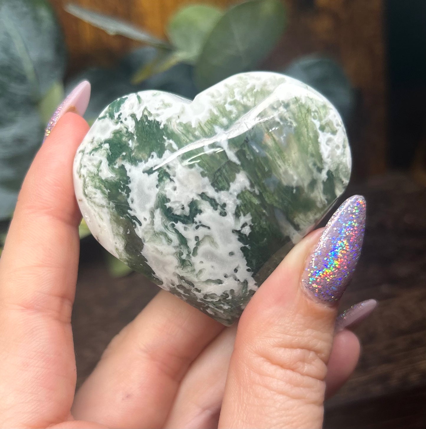 Moss Agate Heart Palm white / green
